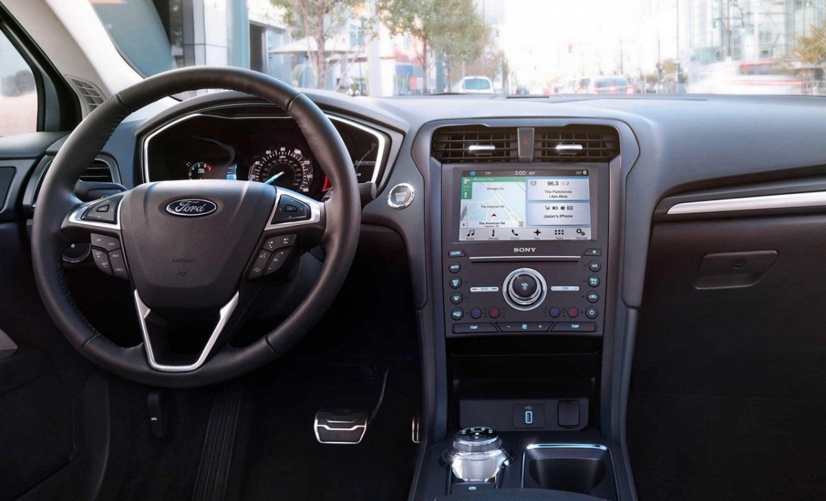 2018 Ford Fusion - Car Insurance - interior, rear, volant